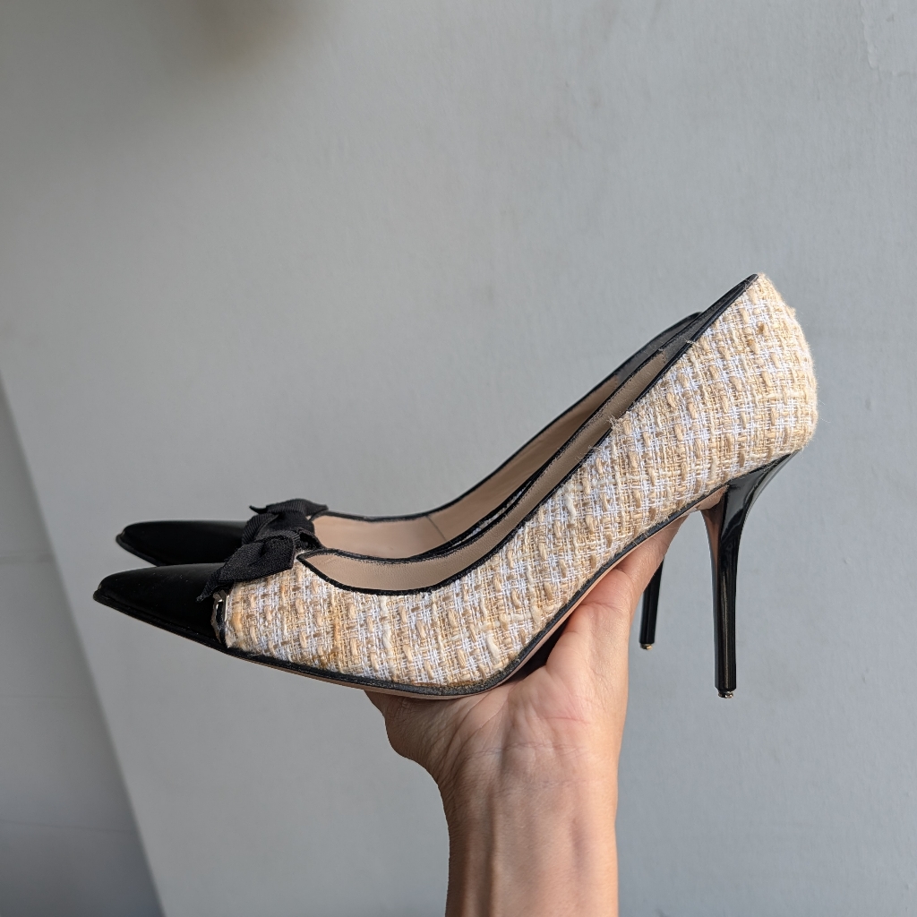 Isabella Fiore Cream Tweed Heels Pump Black Cap Toe Bow Detail Pointed Toe 8